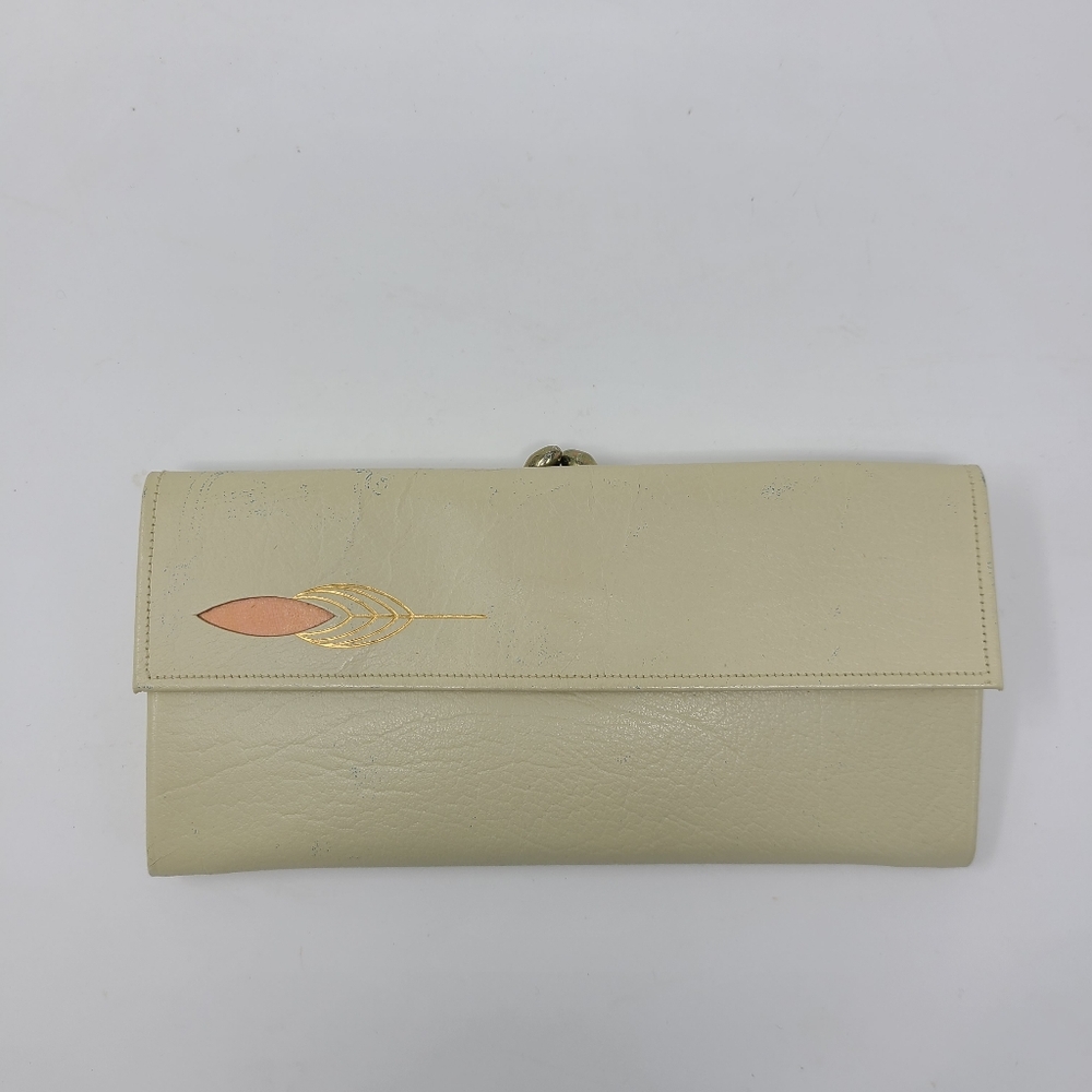 Vintage Princess Gardner Buffalo Calf Leather Wallet